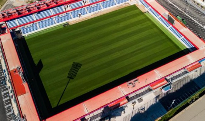 星空体育下载-西甲官方批准巴萨与瓦伦西亚对决于克鲁伊夫球场举行