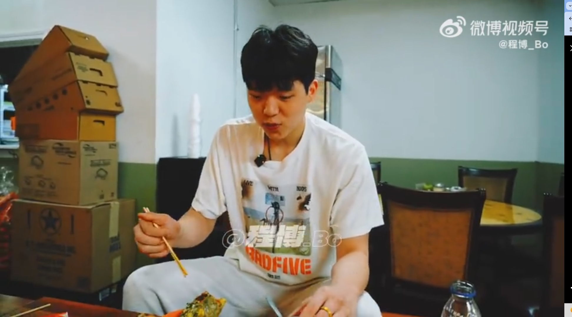 不要果子🤣!杨瀚森狂炫煎饼:我跟我琦哥也是梦幻联动了~