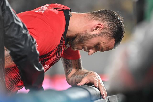 星空体育下载-海港弃阿瑙很值！进1球成本250万欧 硬仗常迷失