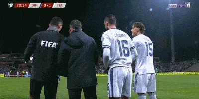 克里斯坦特、皮奥-埃斯波西托替补登场，基恩被换下